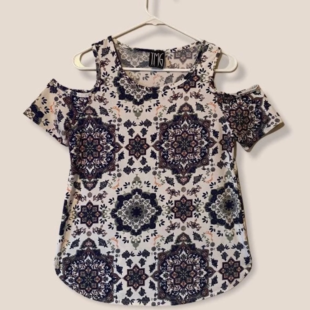 Cold Shoulder Floral Top